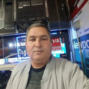 Meet your Posher, Khaled